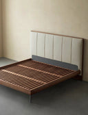 Kahili Queen Size Bed