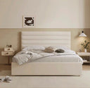Lola Bed